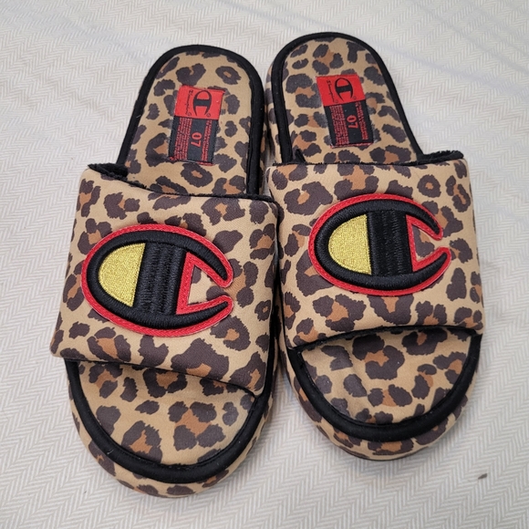 Champion slip on shoes in leopard - Picture 7 of 11